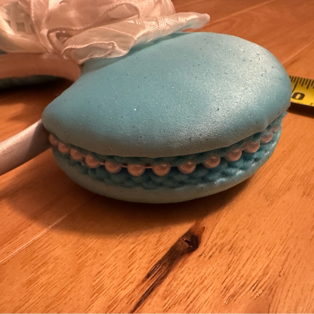 NEW! EPCOT France, Macaron inspired Mickey Ears - Picture 4 of 5